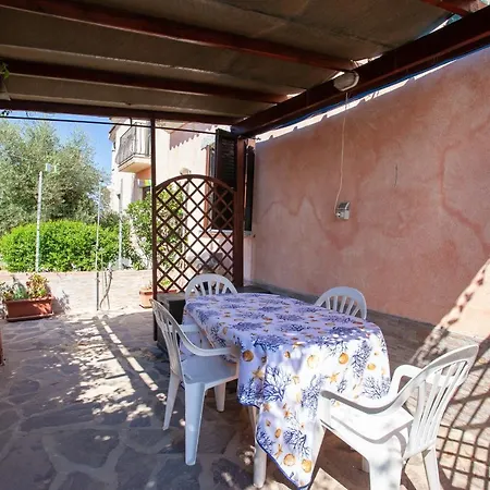 Casa Vacanze Tanaunella Apartment Budoni